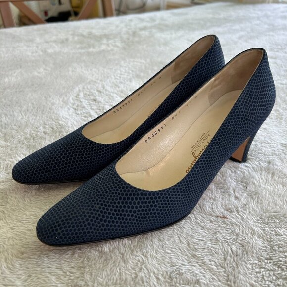 Salvatore Ferragamo Shoes - Salvatore Ferragamo Boutique Pumps Womens 6-1/2 B Blue Suede Reptile Textured